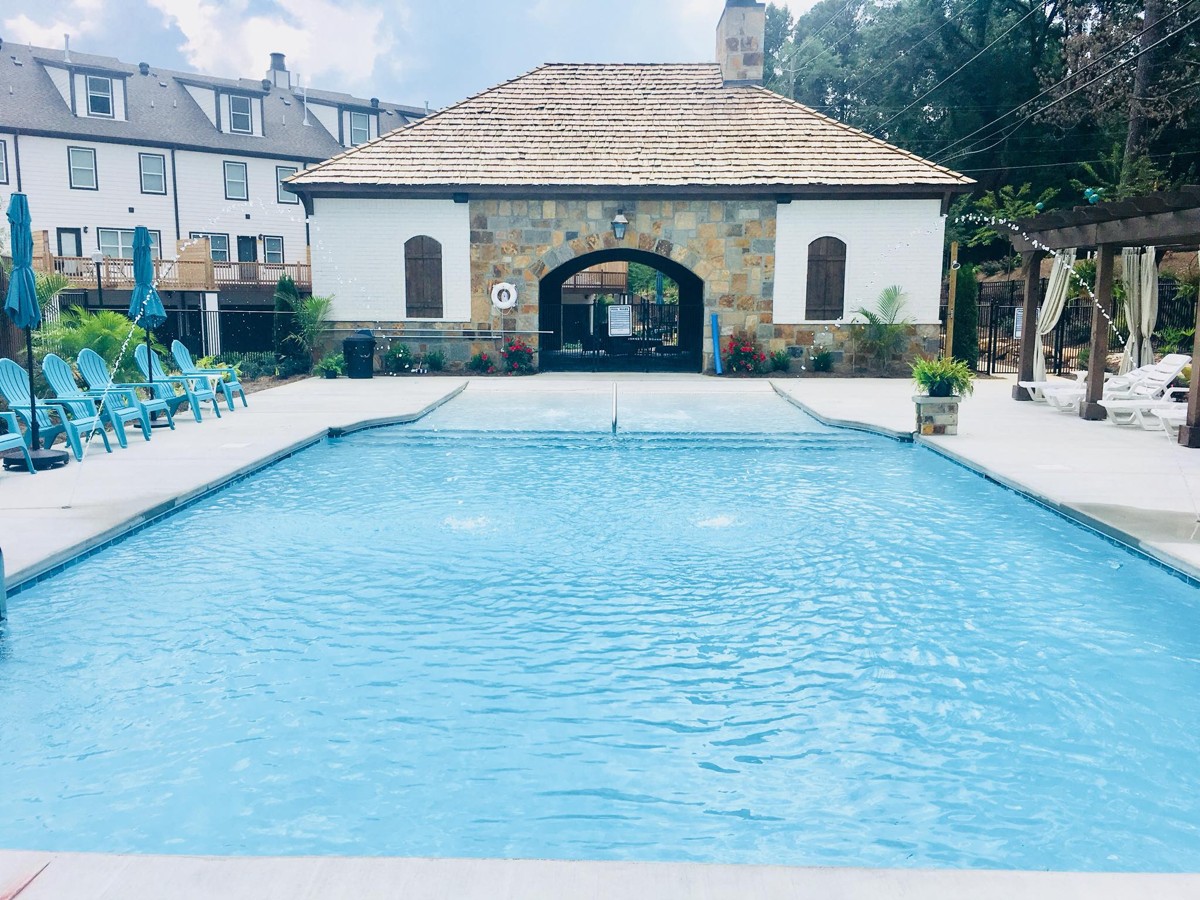 647_gunite_swimming_pool.jpg