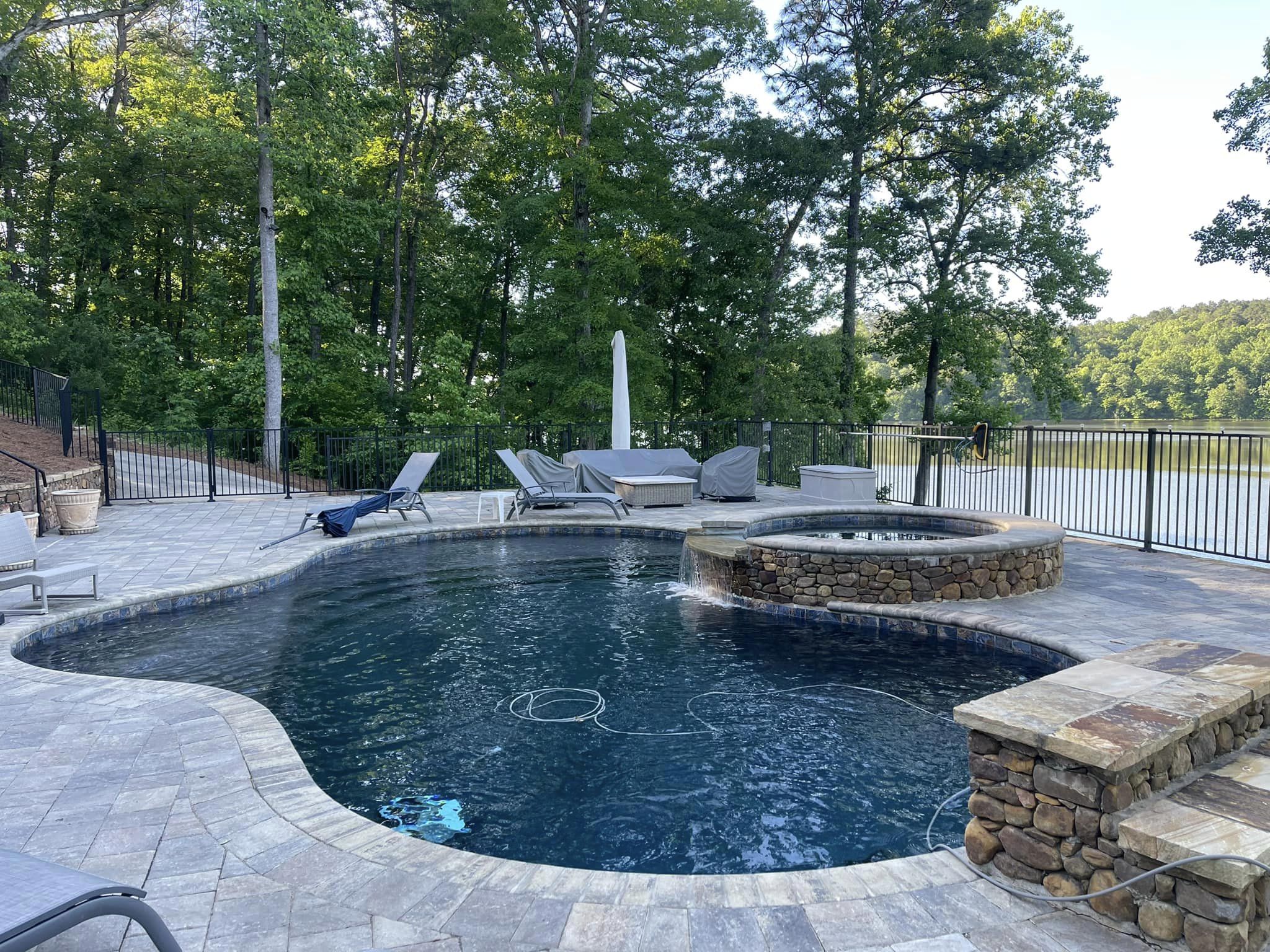 653_gunite_swimming_pool.jpg