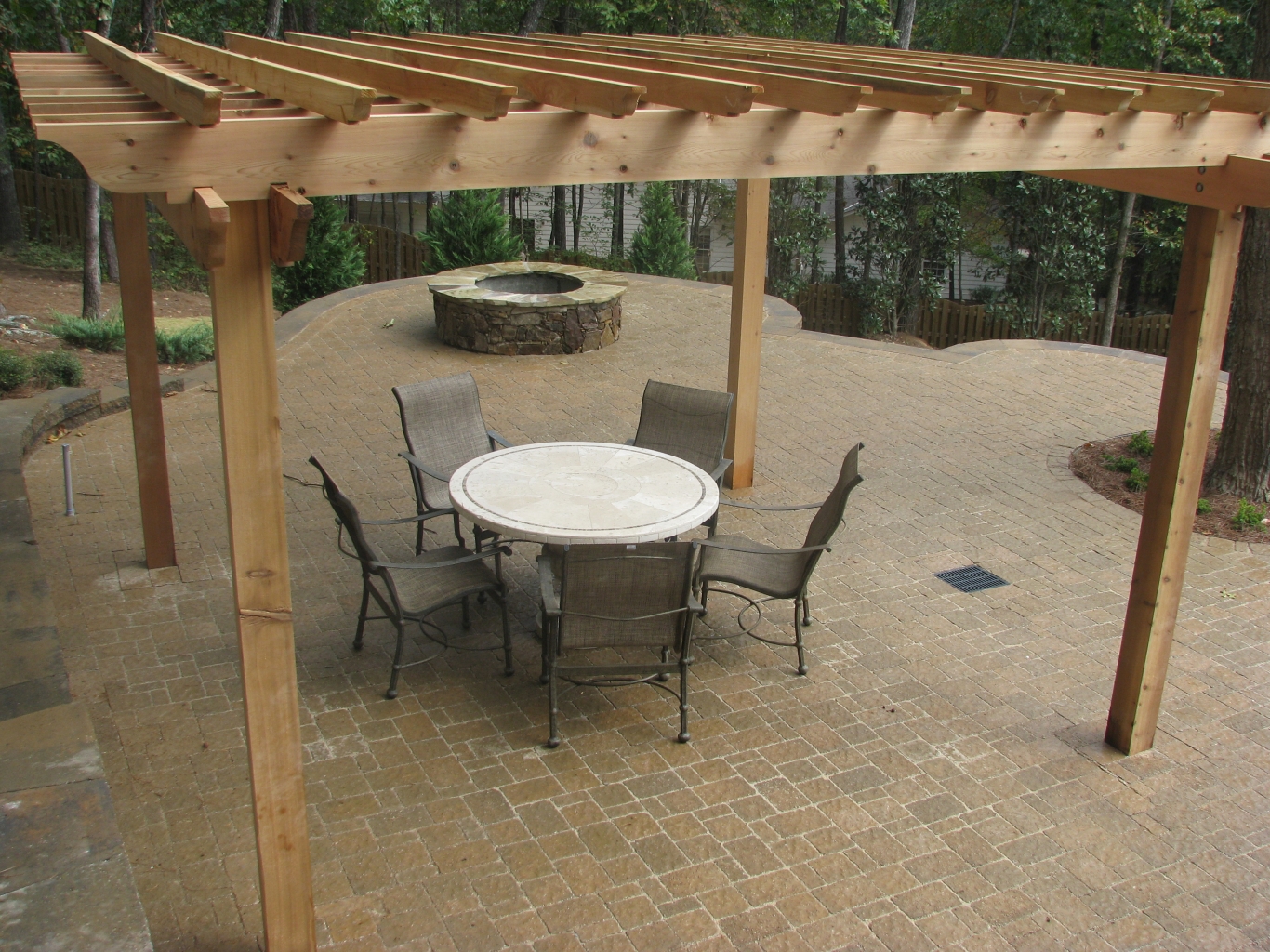 4b6528acbe42600.jpg